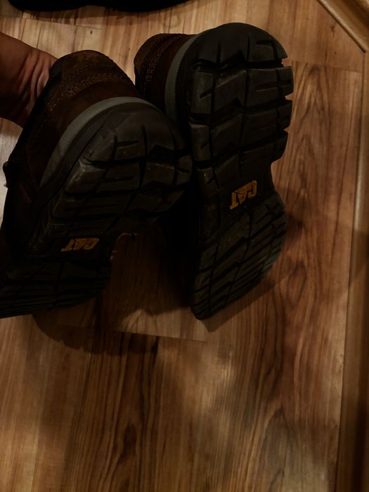 Обувки Caterpillar 45 номер, нови