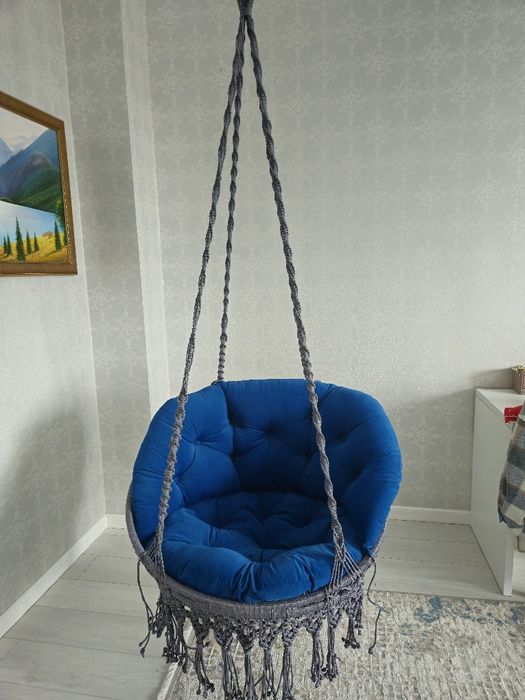 Подвесная качеля для дома