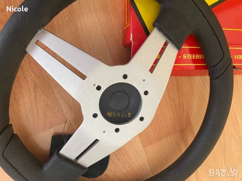 Спортен волан МОМО, Италия