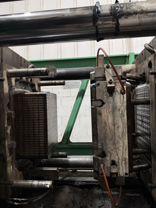 press forma trmoplast qolip sotiladi