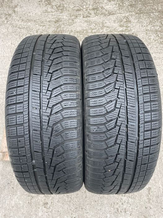 2 anvelope iarna 205 50 17 hankook , dot 27 2020