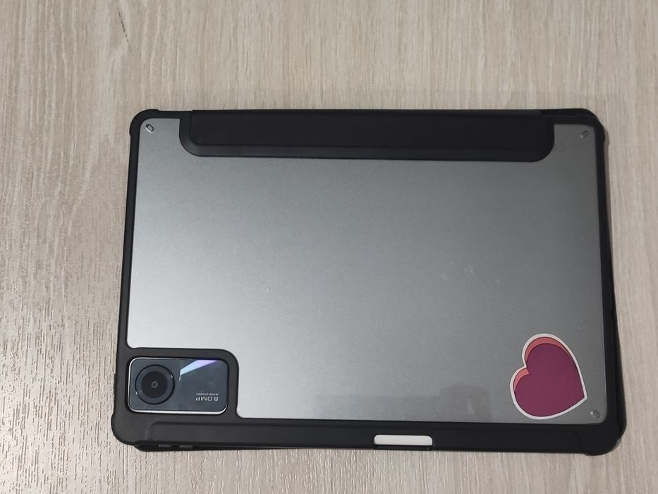 Планшет Redmi Pad SE