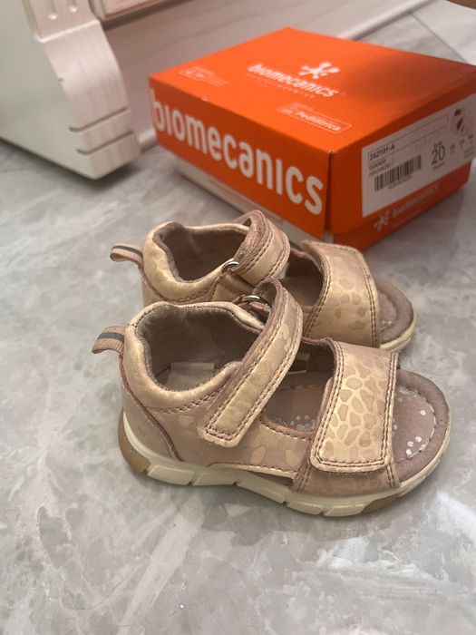 Сандали biomecanics. Производство Испания. 20размер