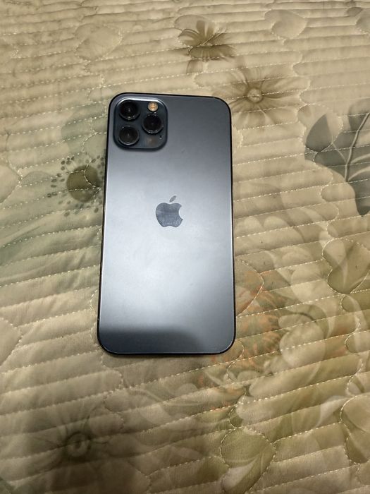 Iphone 12 pro 128gb | 73% | менялся дисплей