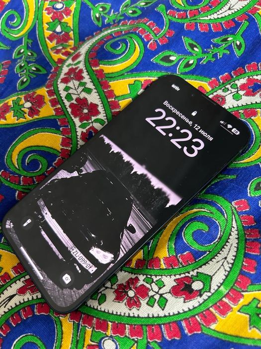 Iphone 13 MIDNIGHT