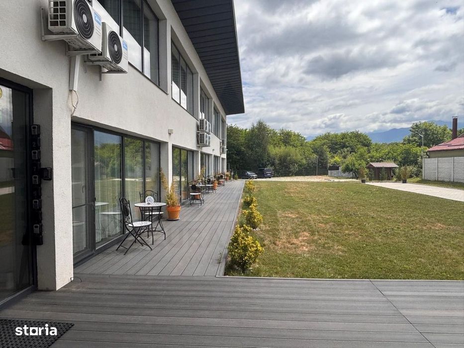 Pensiune PREMIUM 10 camere și Casă Individuală Valea Avrigului 4.600mp