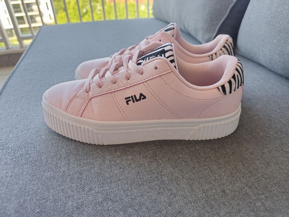 Маратонки   Fila