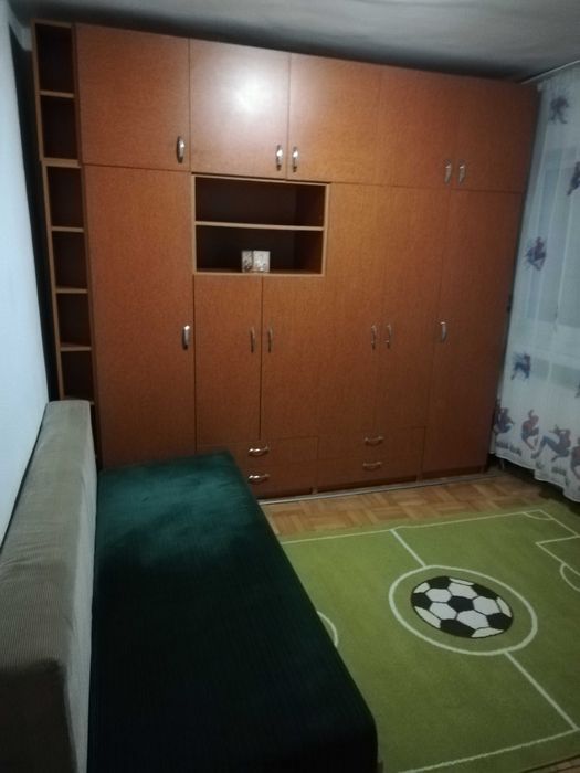 Vand apartament 2 camere M-uri