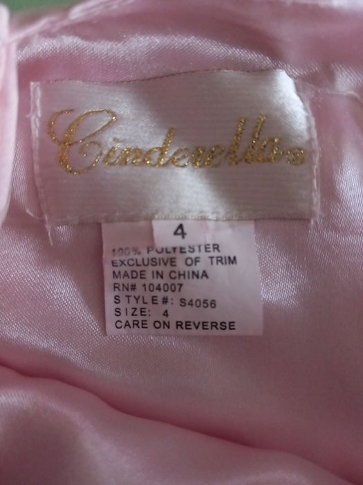 Rochiță "CINDERELLA " roz pentru ocazii speciale