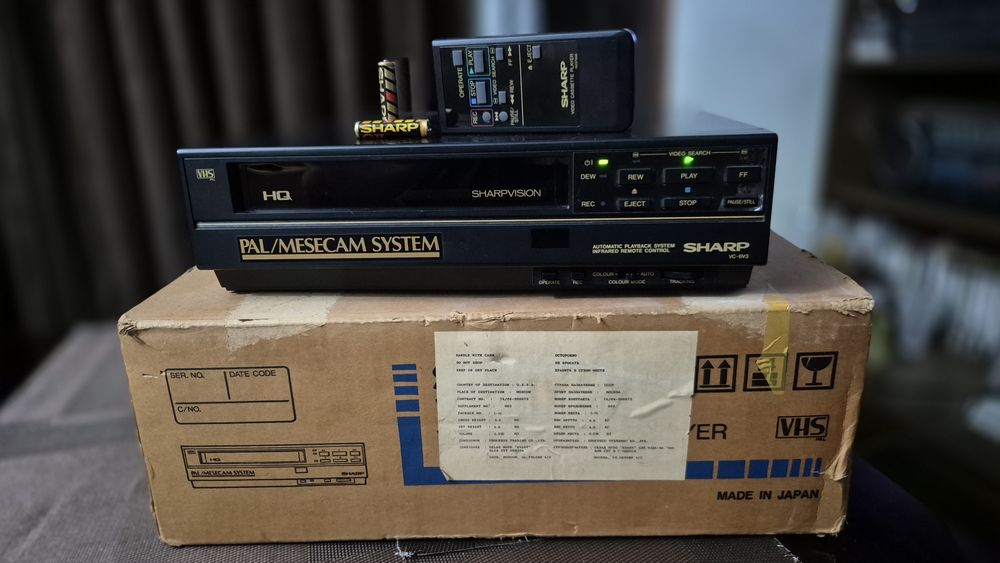 Видео плеер SHARP vc-6v3DR made in Japan в состоянии нового!