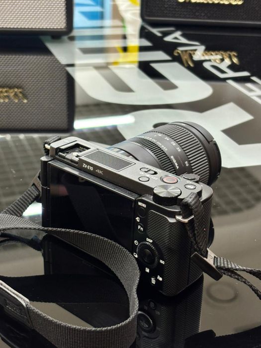 sony zv e-10 с объектив sigma 18-50