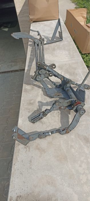 Учебни педали за Мерцедес