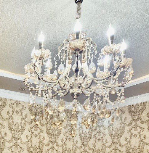 Чирчик люстра сотилади