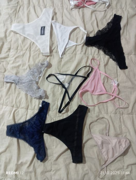 Трусы женские, бюстгалтеры