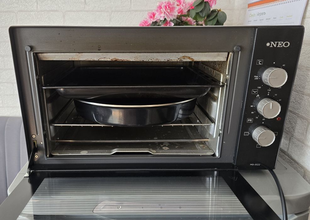 Продам электро духовку