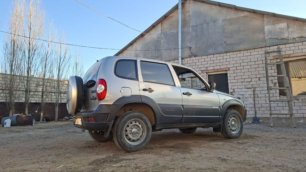 Chevrolet niva 2013г.в