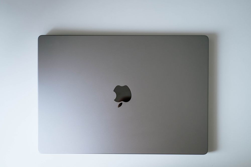 MacBook Pro M1 16" 16GB 1 TB
