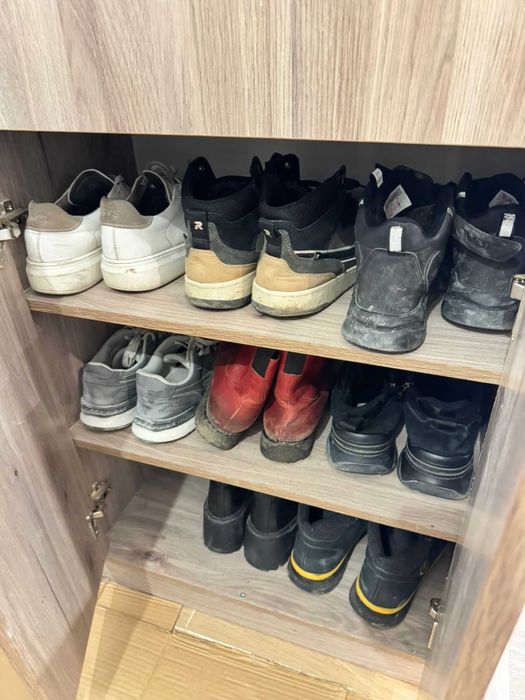 Обувница с полками