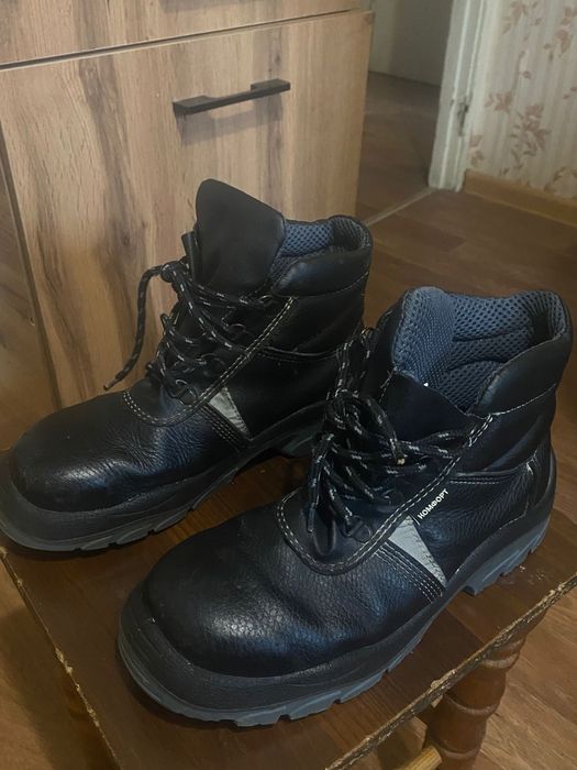 Мужские зимние ботинки