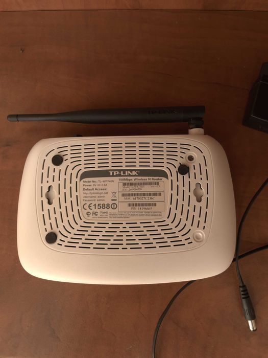 Безжичен рутер TP-Link TL-WR740N 150Mbps, 2.4GHz(150 Mbps)