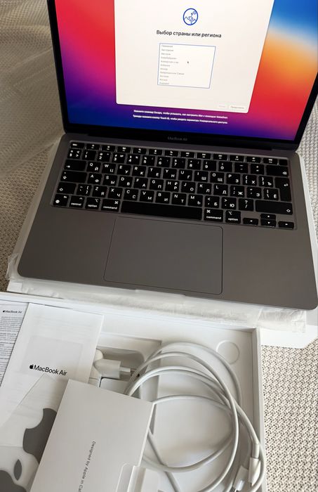 MacBook Air 13 M1 space gray