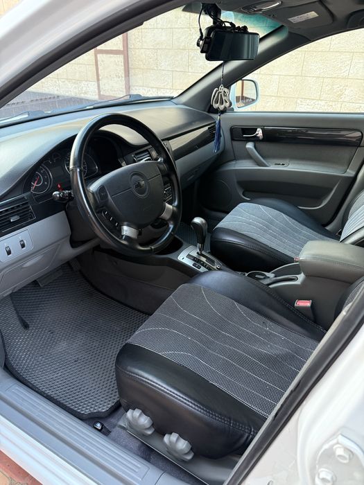 Lacetti Gentra sotiladi