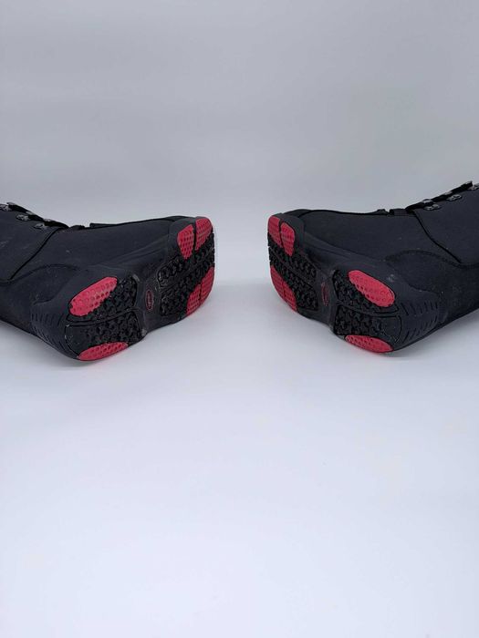 Boots snowboard Deeluxe siret marime EUR:37.5 Mondo:23.5 US:5
