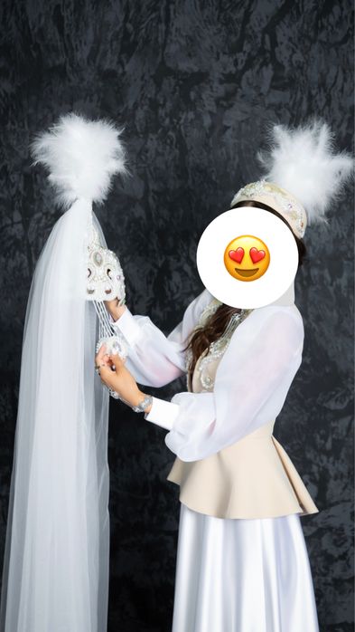 Платье и саукеле на узату