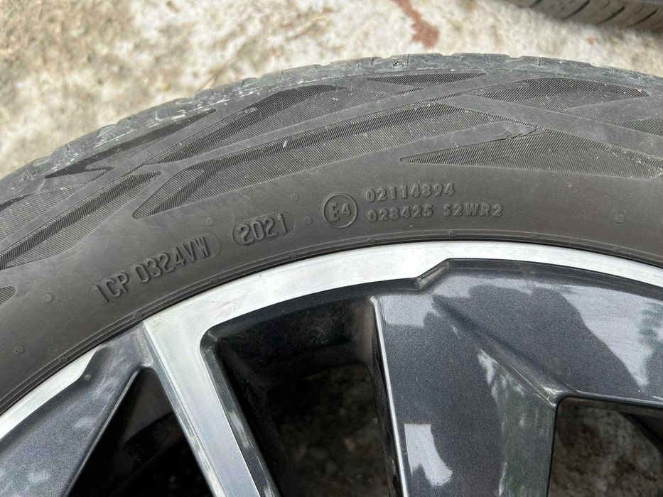Оригинални 19" джанти Nissan Qashqai Tekna J12 + Continental 235/50 R19