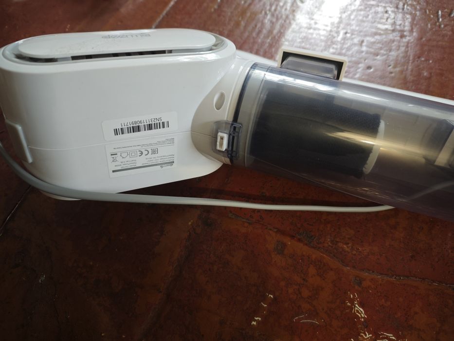 Пылесос Deerma .