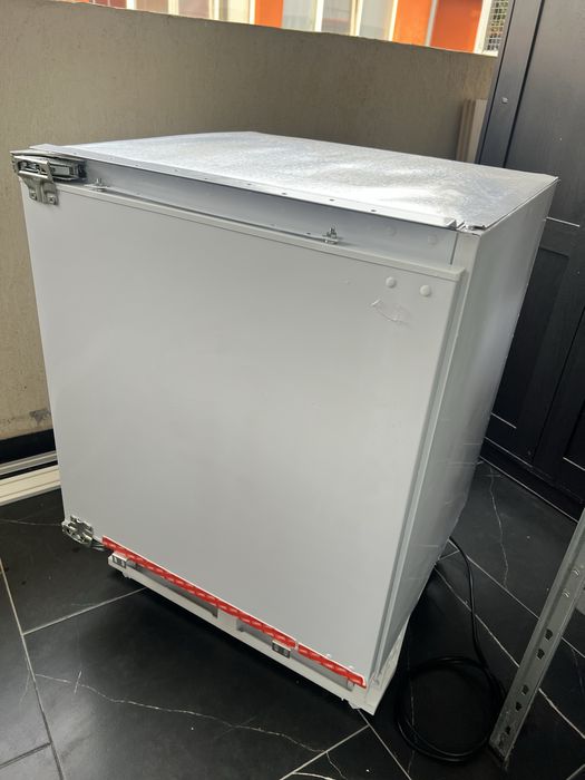 Frigider incorporabil Candy