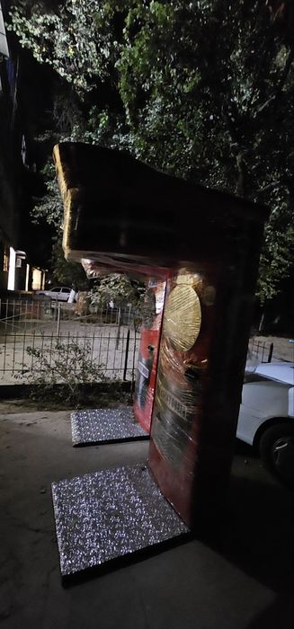 Udarnik aparat sotiladi bankamatli