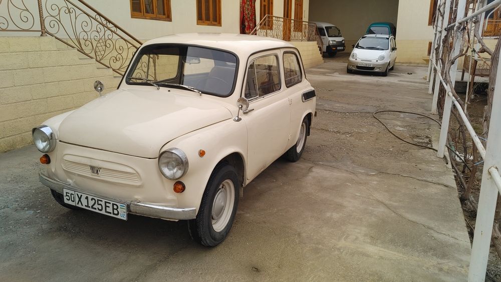 Автомобиль  ЗаЗ 965