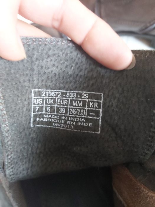 Ghete Levis piele barbati mărimea 39-40