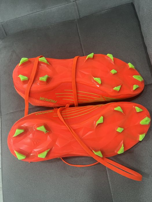 Футболни обувки Adidas