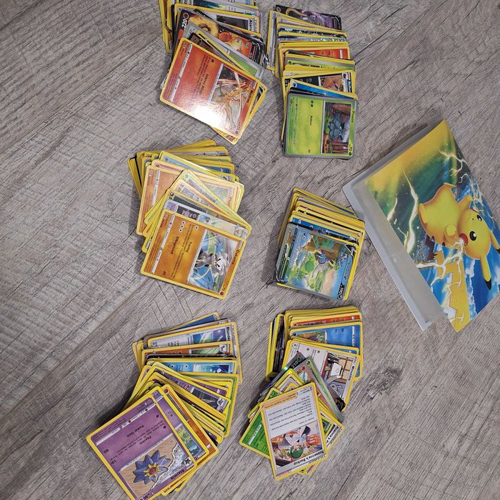 Set cartonase  Pokemon