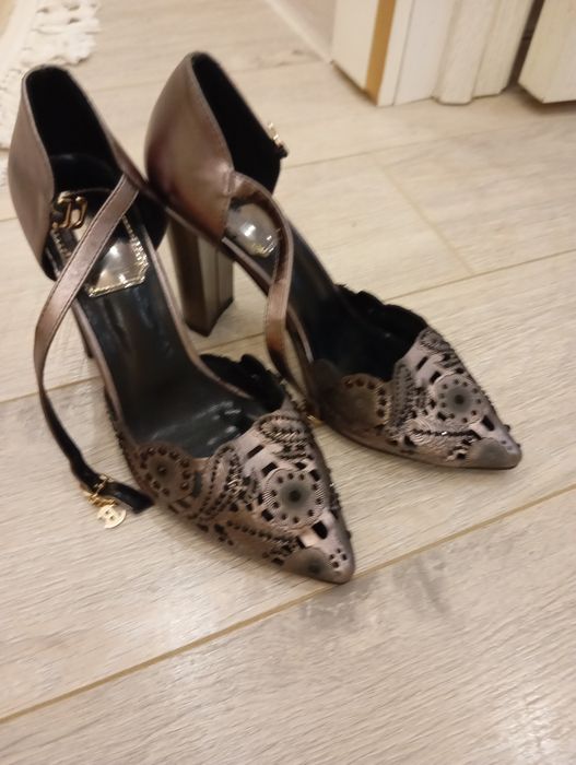 Продам туфли б/у