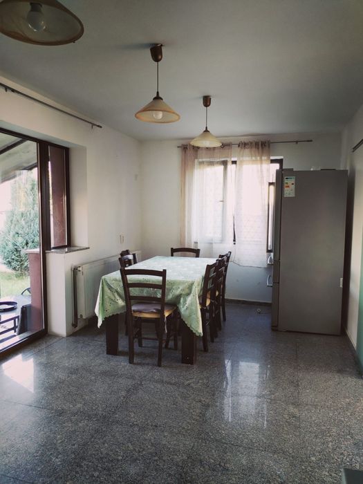 CAZARE CRĂCIUN casa spațioasă in Cristian