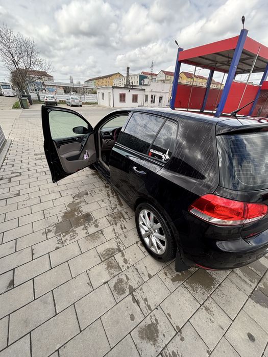 Vand Volkswagen Golf 6 in stare foarte buna
