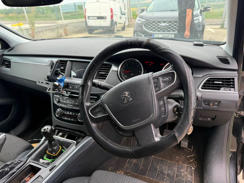 Dezmembrez Peugeot 508 2012 negru 1.6 hdi 9H05