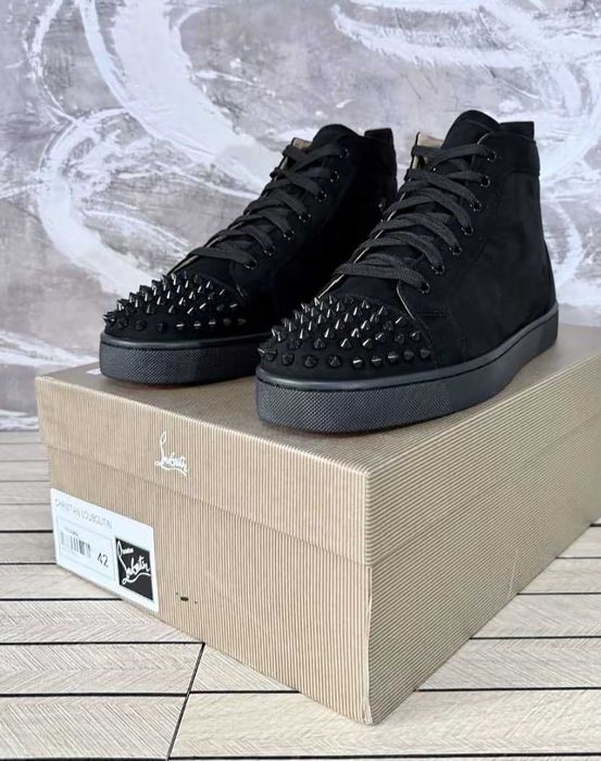 Vand louboutin full black - toate marimile disponibile