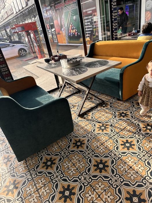 Диван для кафе и ресторанов