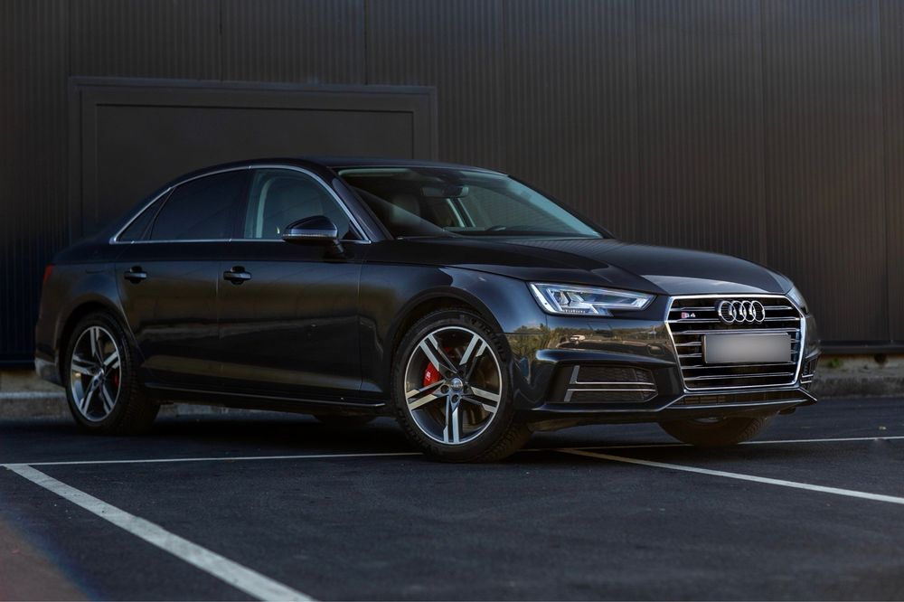 Audi A4 B9 2.0 TFSI