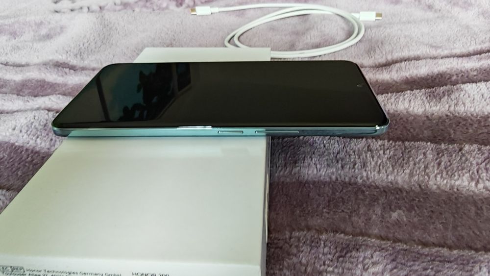 Honor 200 /12gb RAM/ 512gb