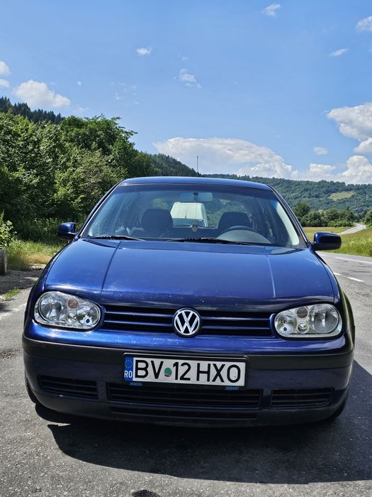 Vând Golf 4 an 2003