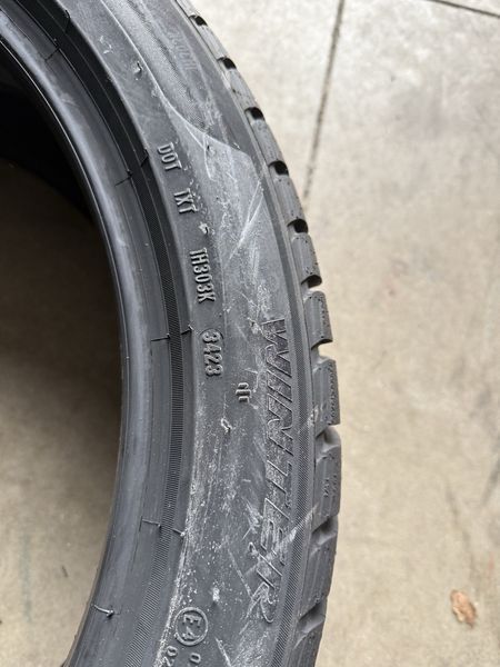 285/35/20//255/40/20 PIRELLI