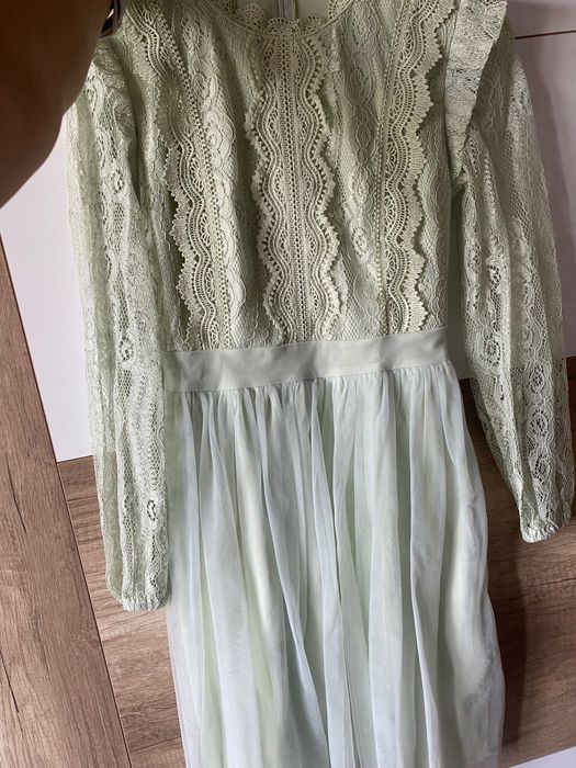 Разпродажба рокли С и М размер