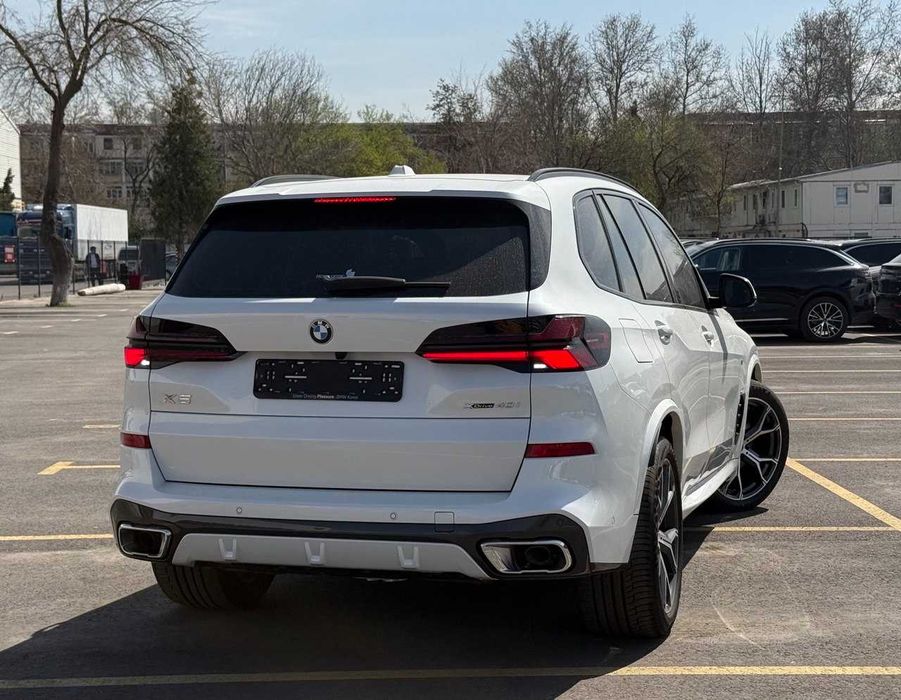 BMW X5 , X drive40i M Sport Pro new