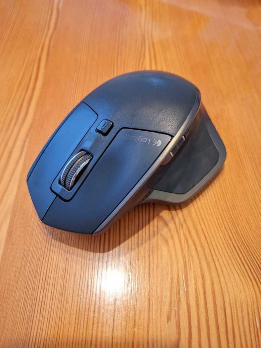 Logitech MX Master безжична Bluetooth мишка