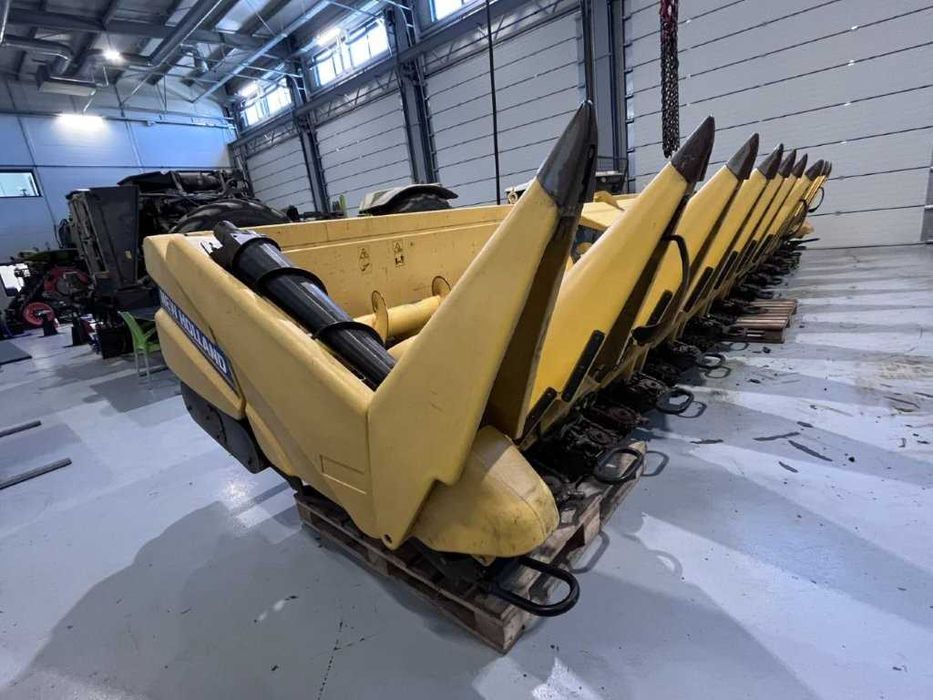Echipament pentru porumb New Holland 12 R